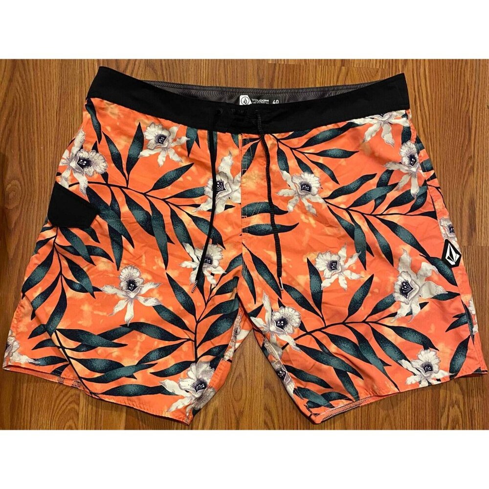 Volcom Tropical Hideout Mod-Tech Swim Trunks Mens… - image 1